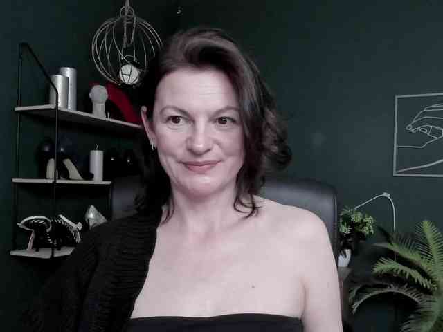 mrsVivian webcam