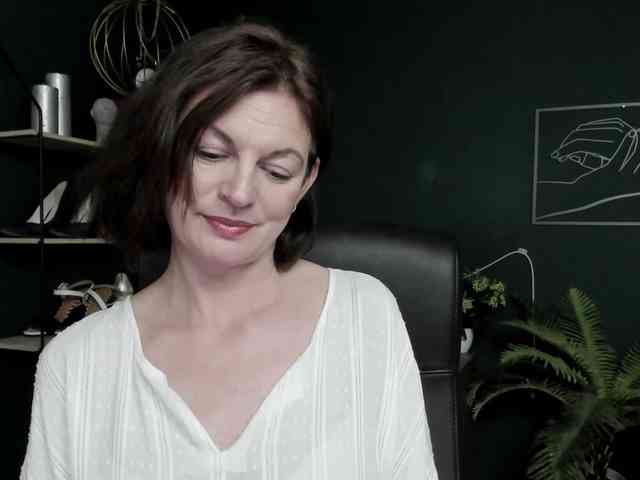 mrsVivian webcam