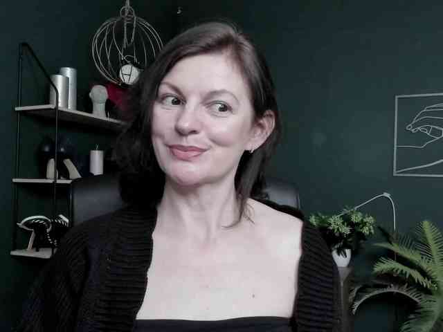 mrsVivian webcam
