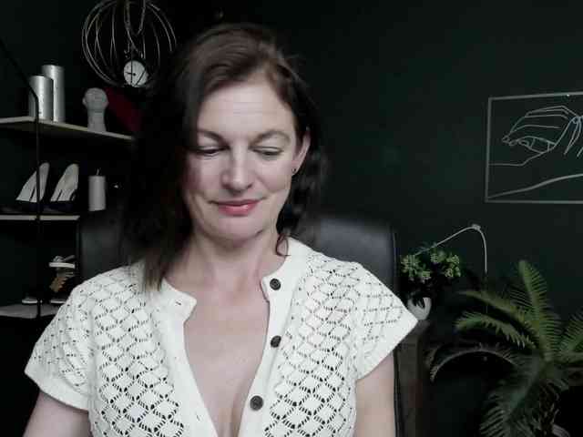 mrsVivian webcam