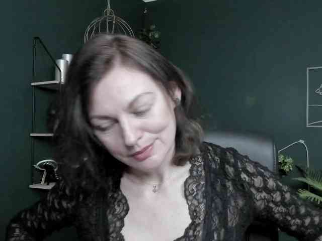 mrsVivian webcam