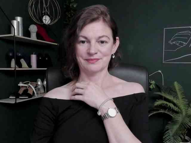 mrsVivian webcam