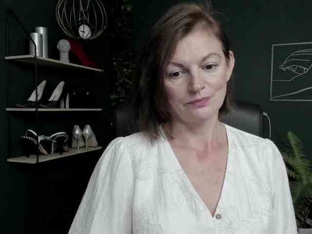 mrsVivian webcam