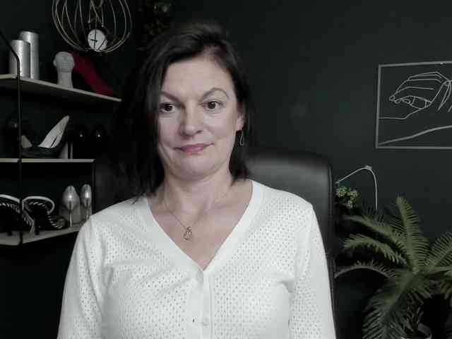 mrsVivian webcam