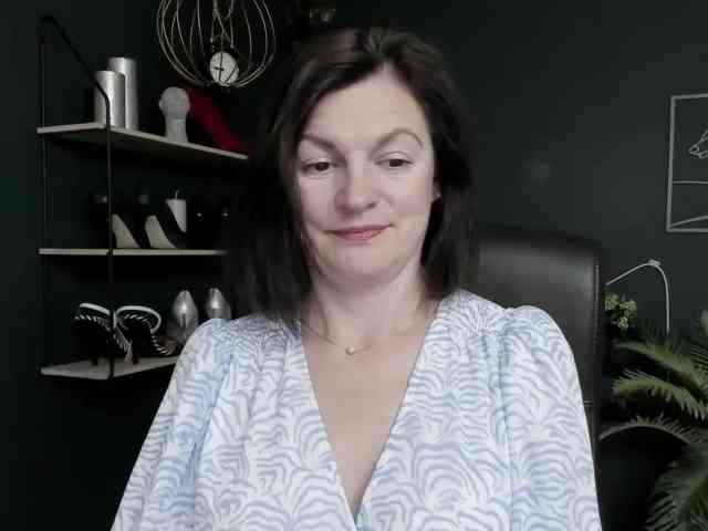 mrsVivian webcam