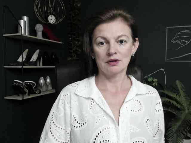 mrsVivian webcam