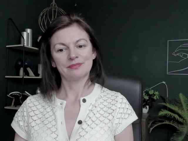 mrsVivian webcam