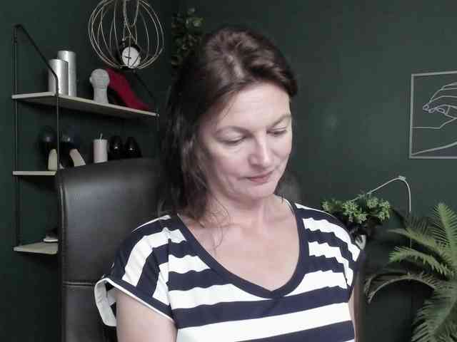 mrsVivian webcam