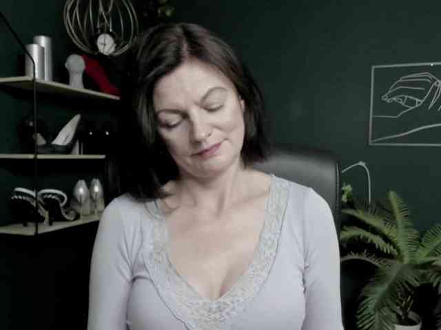 mrsVivian webcam