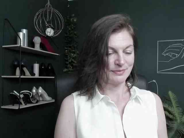 mrsVivian webcam