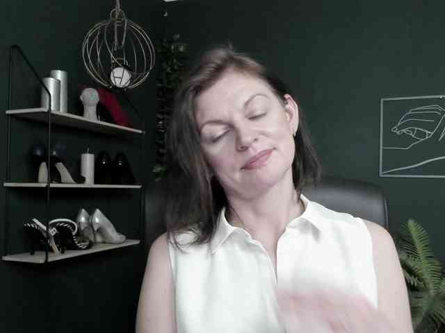 mrsVivian webcam