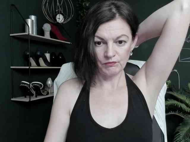 mrsVivian webcam