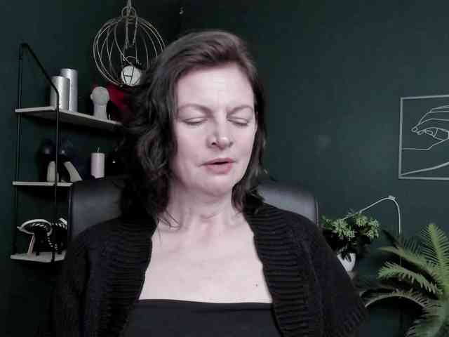 mrsVivian webcam