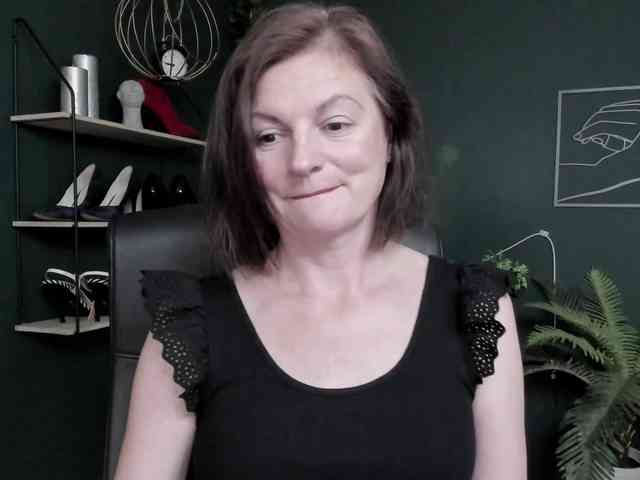 mrsVivian webcam