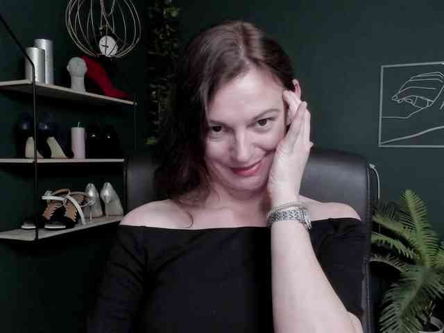 mrsVivian webcam