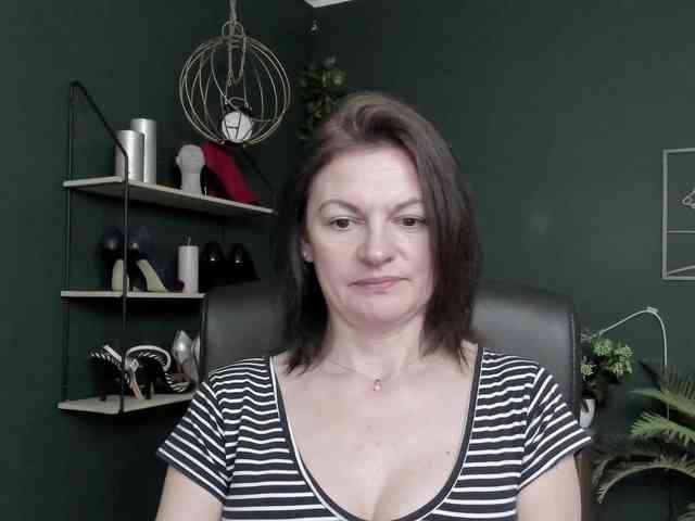 mrsVivian webcam