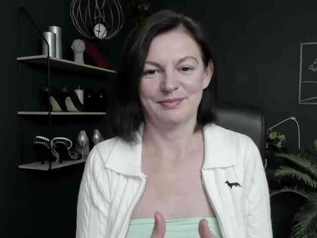 mrsVivian webcam