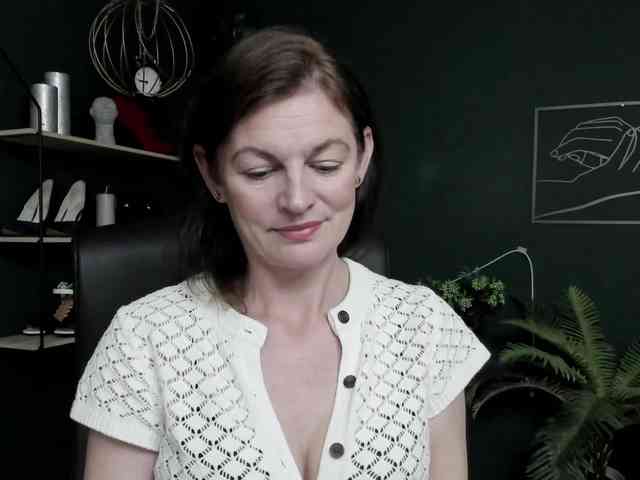 mrsVivian webcam