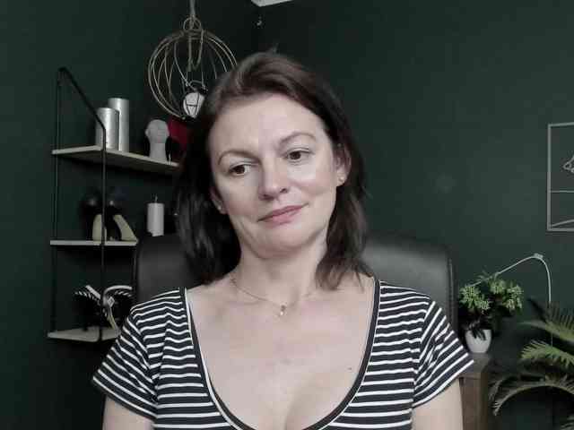 mrsVivian Live Webcam on BongaCams
