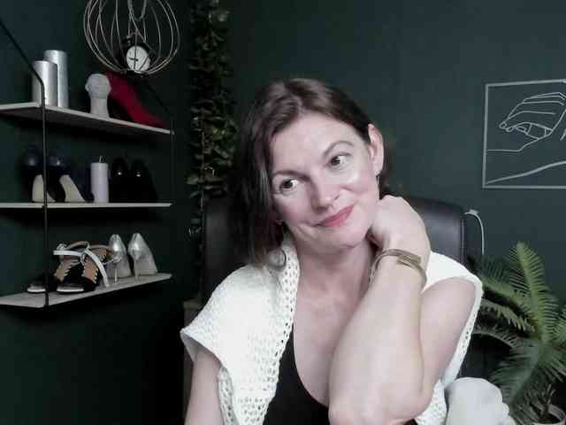 mrsVivian webcam