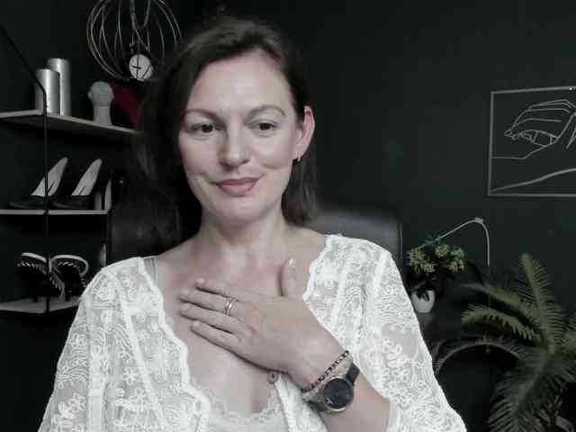 mrsVivian webcam