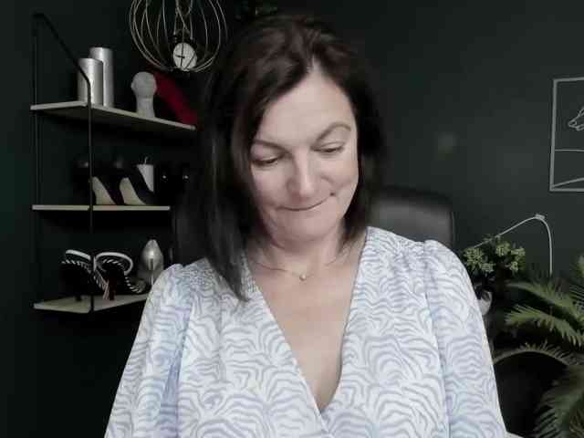 mrsVivian webcam