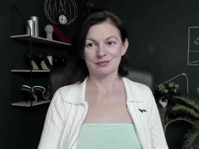 mrsVivian webcam