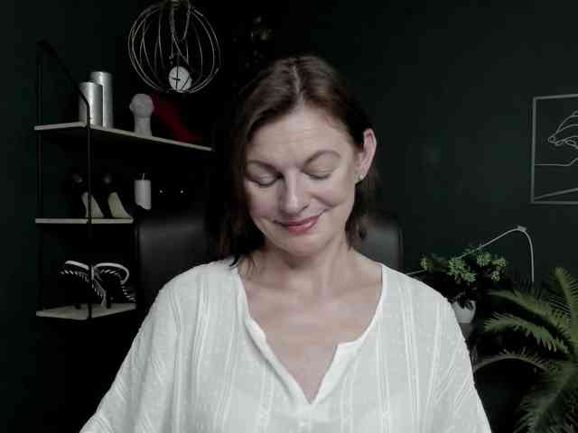 mrsVivian webcam