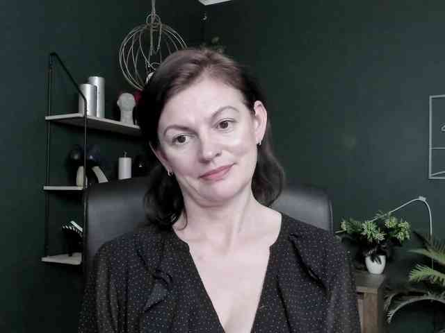 mrsVivian webcam