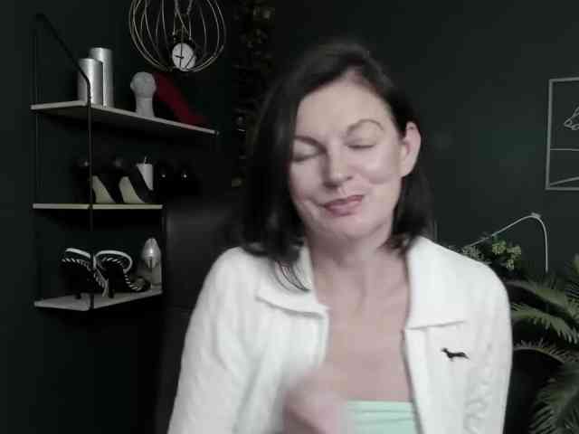 mrsVivian webcam