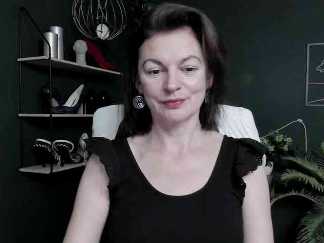 mrsVivian webcam