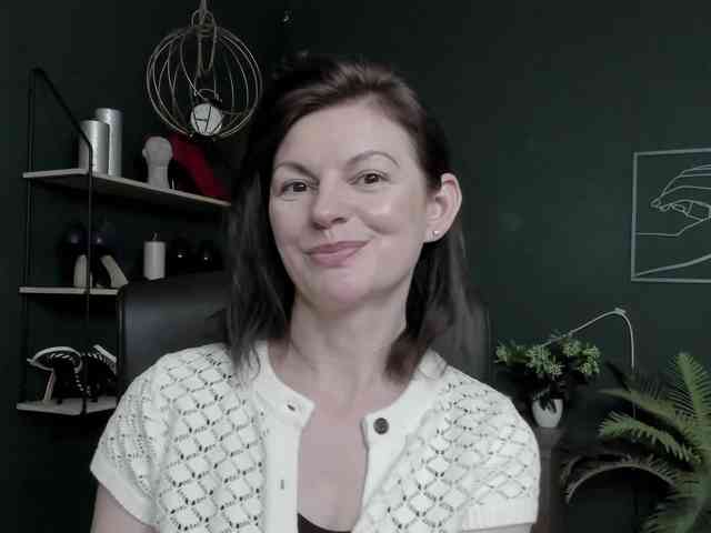 mrsVivian webcam