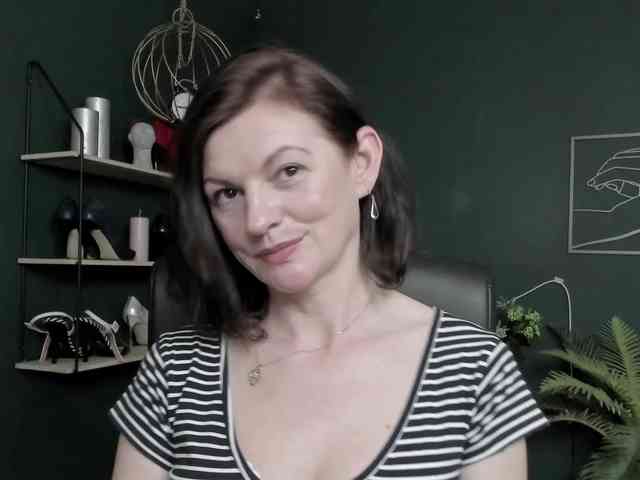 mrsVivian webcam