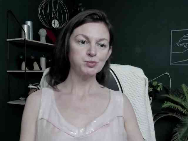 mrsVivian webcam