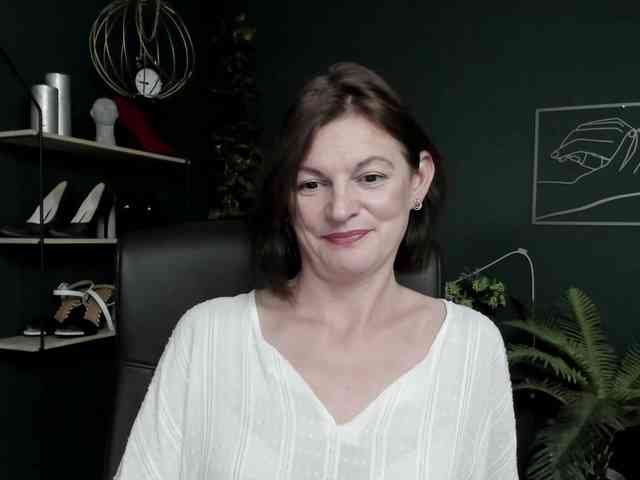 mrsVivian webcam