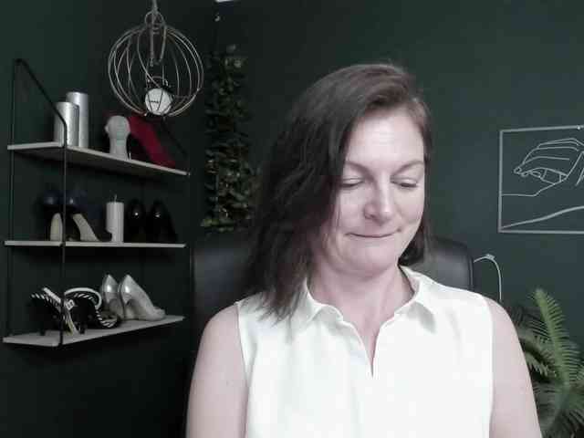 mrsVivian webcam