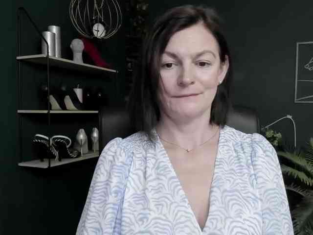 mrsVivian webcam