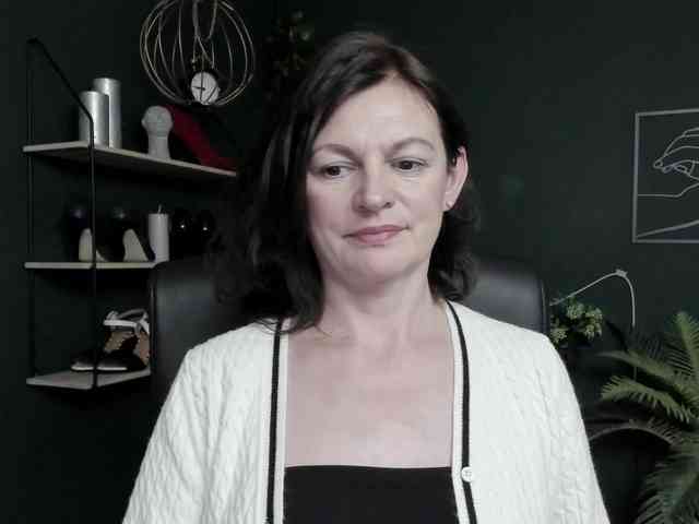 mrsVivian webcam