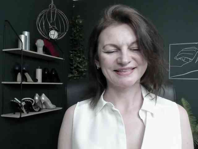 mrsVivian webcam