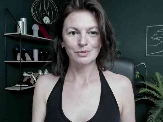 mrsVivian webcam
