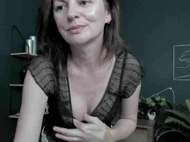 mrsVivian webcam