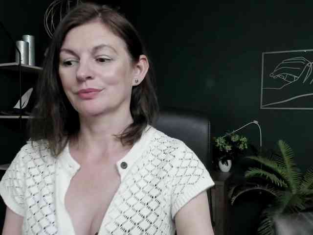 mrsVivian webcam