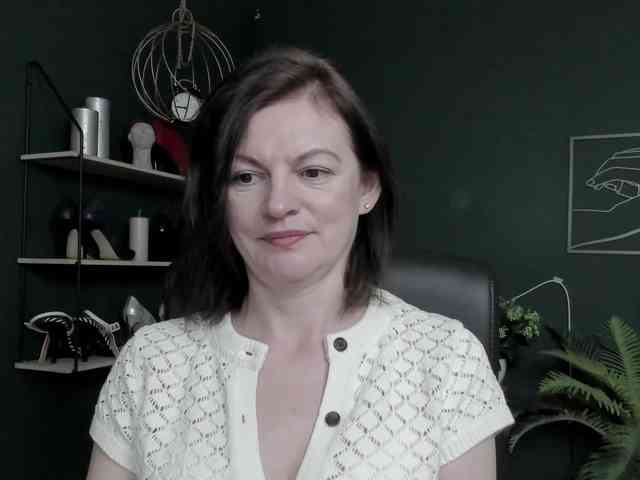 mrsVivian webcam