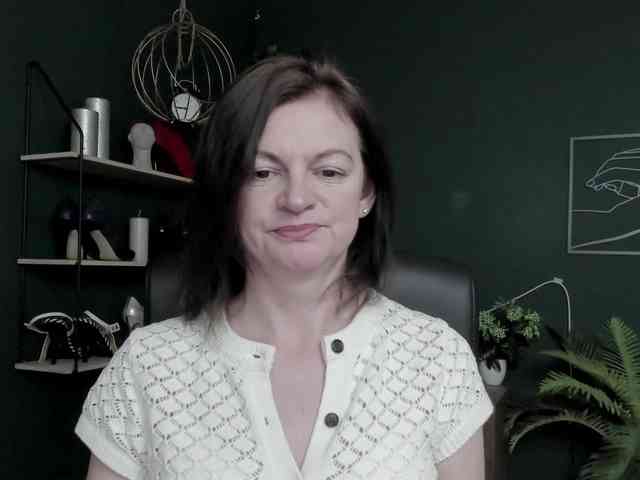 mrsVivian webcam