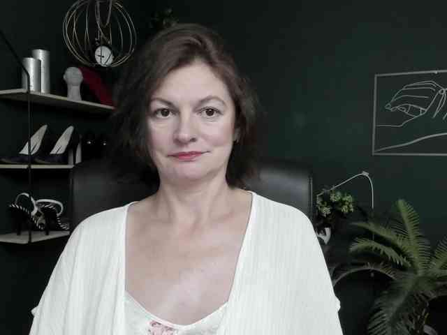 mrsVivian webcam