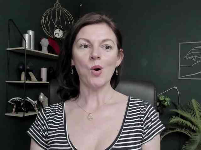 mrsVivian webcam