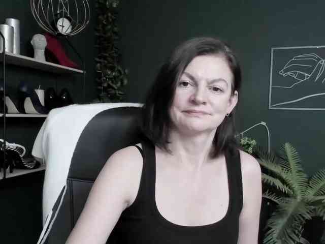 mrsVivian private