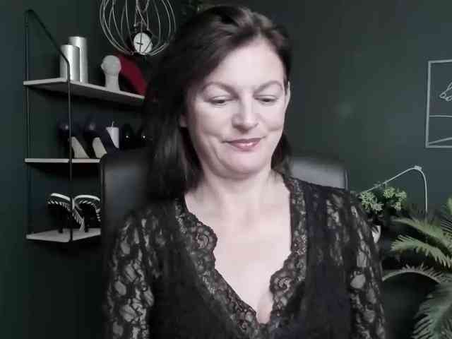 mrsVivian webcam