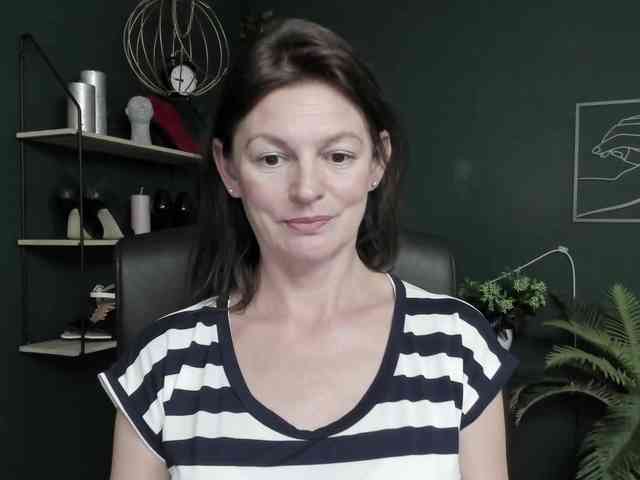 mrsVivian webcam