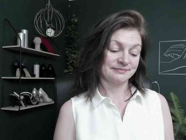 mrsVivian webcam